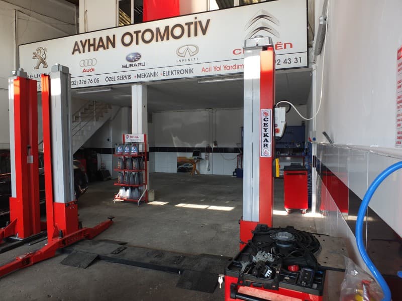 Karşıyaka'dan Peugeot 3008 Servis