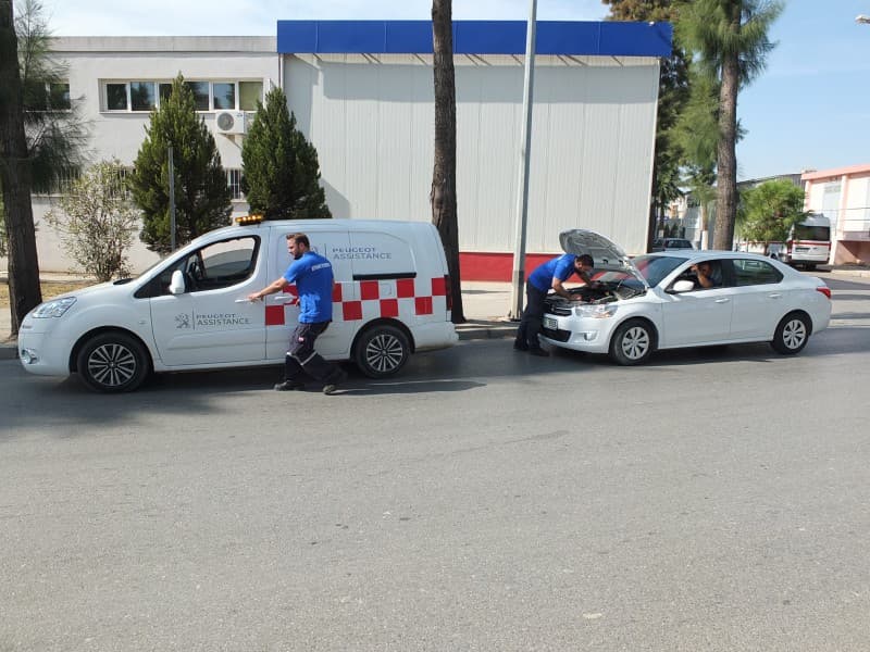 Karşıyaka & Çiğli'de Peugeot Egzoz Servis